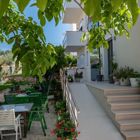 Hotel Golden 4*