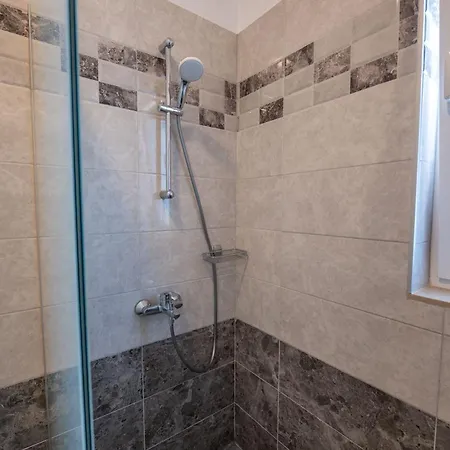 Hotel Golden 4*