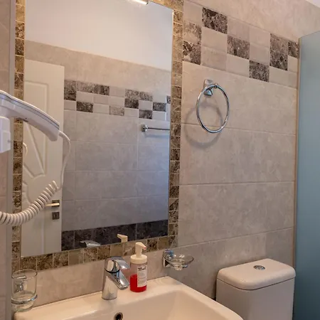 Hotel Golden 4*