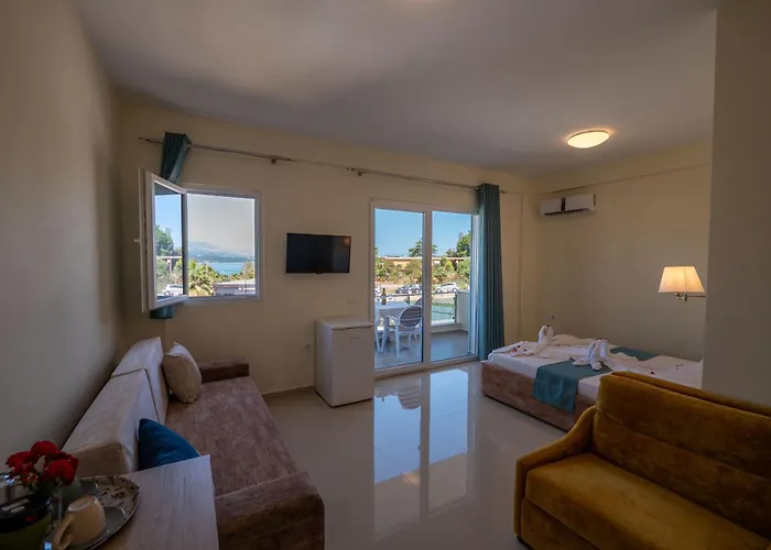 Golden Ksamil
