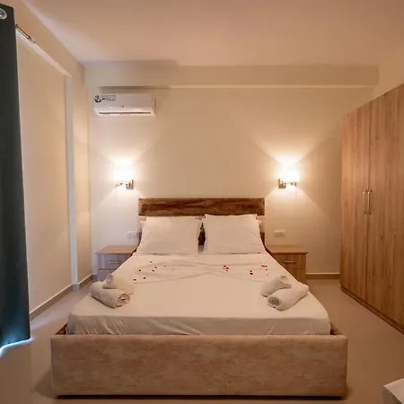 Hotel Golden 4*